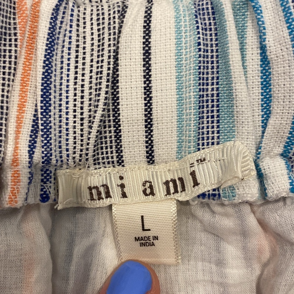 Striped Shorts - Picture 3 of 4